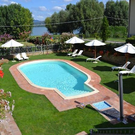Appartamento Lago Trasimeno - Torricella Pg Exterior foto